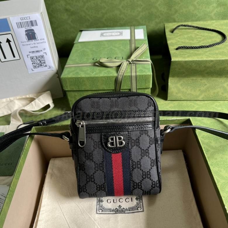 Gucci Handbags 108